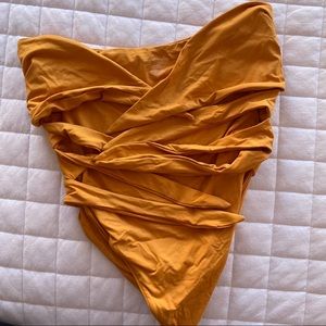 Inamorata L Yellow one-piece